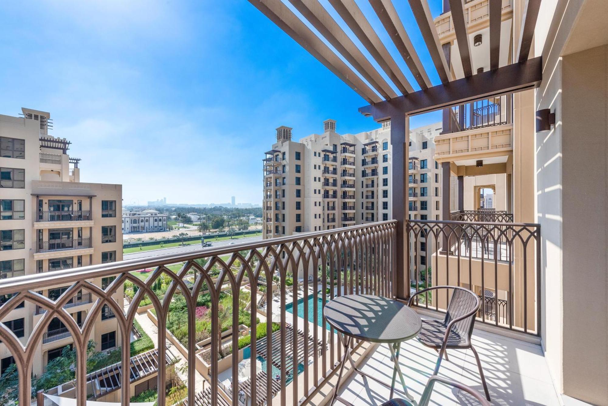 A Living One 1br At Asayel 3, Madinat Jumeirah Апартаменты *